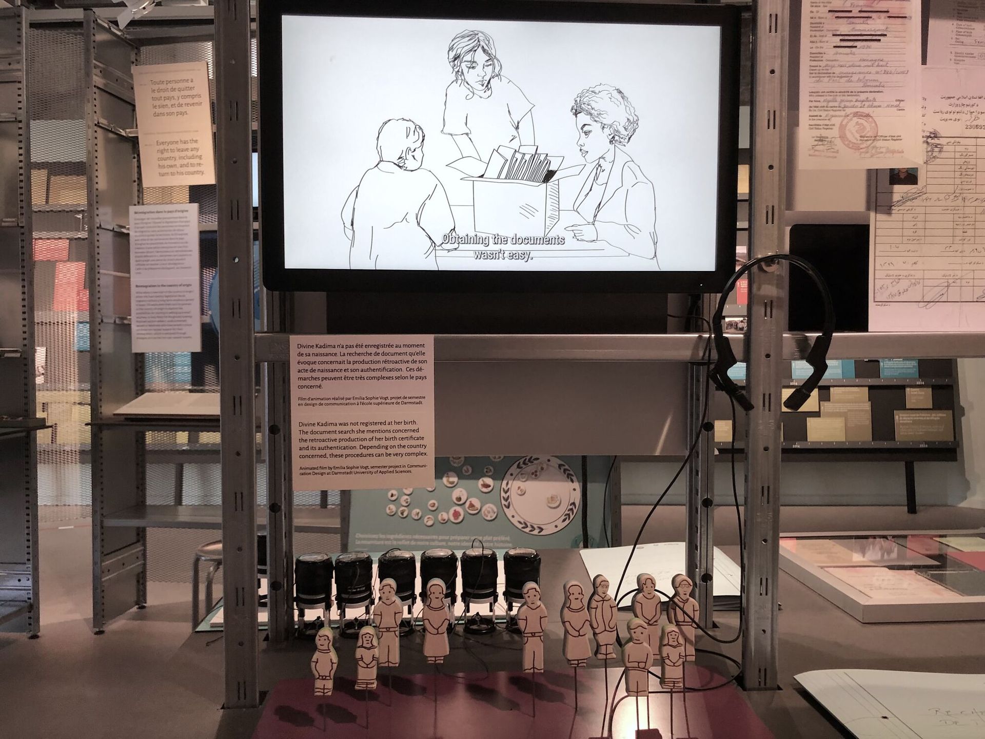 Film d’animation et figurines dans le pavillon « Préserver l’identité »